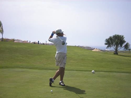 Jugar al golf en Lanzarote
